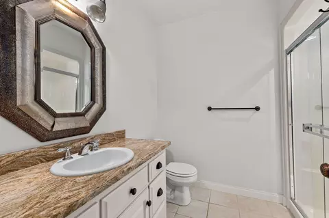 Bath - 424 E Tallgrass Dr, Appleton, WI 54913 photo 12 of 12