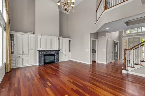 Living - 424 E Tallgrass Dr, Appleton, WI 54913 photo 6 of 11