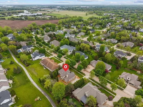 View/Area - 424 E Tallgrass Dr, Appleton, WI 54913 photo 1 of 3