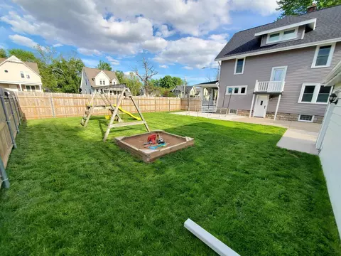 Exterior - 719 S Memorial Dr, Appleton, WI 54911 photo 3 of 5