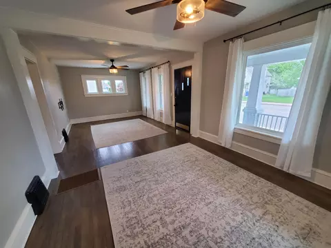 719 S Memorial Dr, Appleton, WI 54911 | MLS# 50326015 | 27 Photos - Movoto