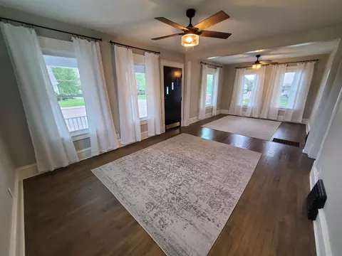 Living - 719 S Memorial Dr, Appleton, WI 54911 photo 1 of 2