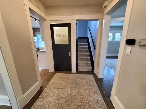 Entry Way - 719 S Memorial Dr, Appleton, WI 54911 photo 1 of 5