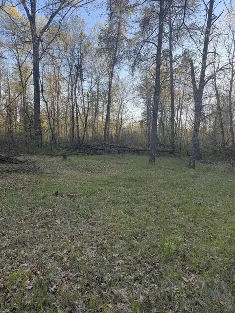 Huigen Lane, Crivitz, WI 54114