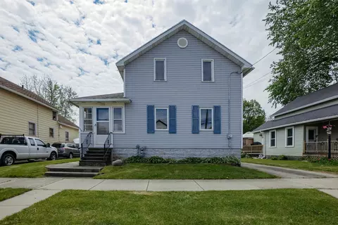 1029 W 7th Ave, Oshkosh, WI 54902
