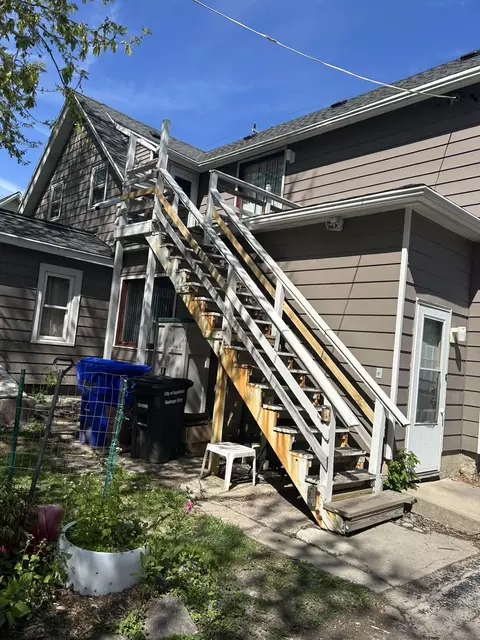 Exterior - 551 N State St, Appleton, WI 54911 photo 2 of 4