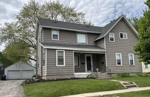 551 N State St, Appleton, WI 54911