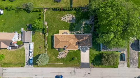 View/Area - 2627 W Heather Ave, Appleton, WI 54914 photo 9 of 10