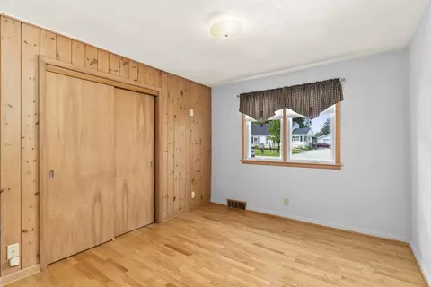 Bedroom - 2627 W Heather Ave, Appleton, WI 54914 photo 1 of 7