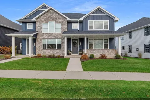 634 Olive Tree Dr, Green Bay, WI 54313