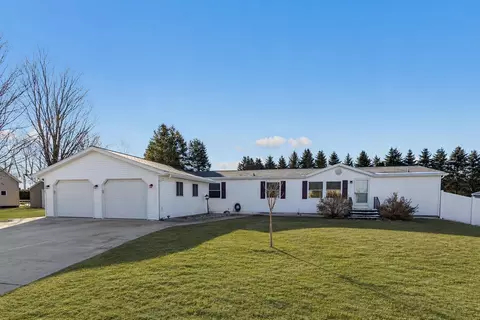 510 Main St, Casco, WI 54205
