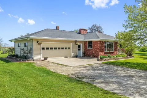 e5108 West Wilson Road, Algoma, WI 54201