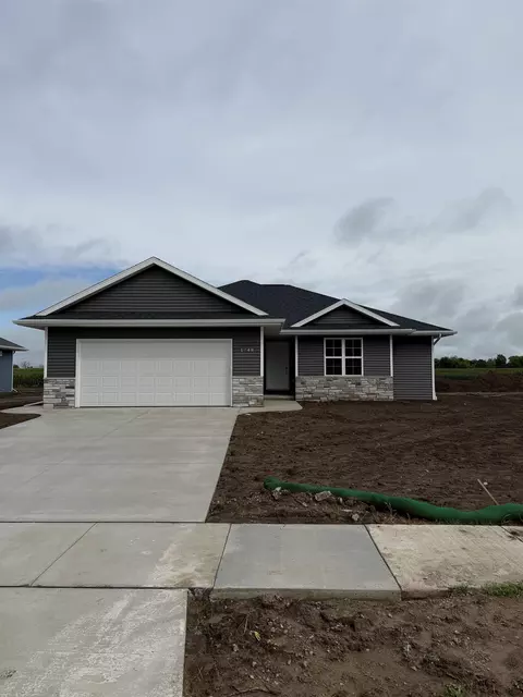 1748 Betty Jean Ln, Green Bay, WI 54313