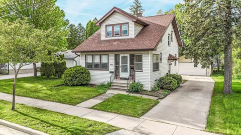 110 E Dall St, Appleton, WI 54911