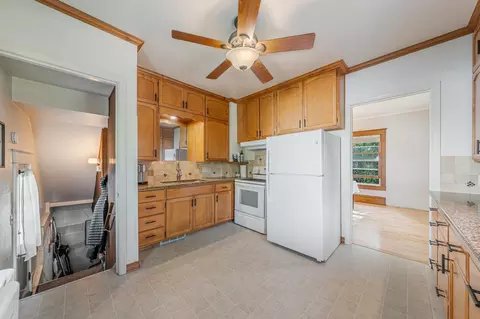 Kitchen - 110 E Dall St, Appleton, WI 54911 photo 2 of 4