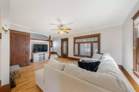 Living - 110 E Dall St, Appleton, WI 54911 photo 1 of 3
