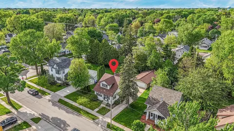 View/Area - 110 E Dall St, Appleton, WI 54911 photo 3 of 9