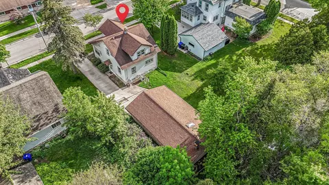 View/Area - 110 E Dall St, Appleton, WI 54911 photo 1 of 9