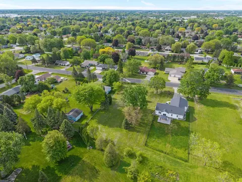 3540 W Capitol Dr, Appleton, WI 54914 photo 11