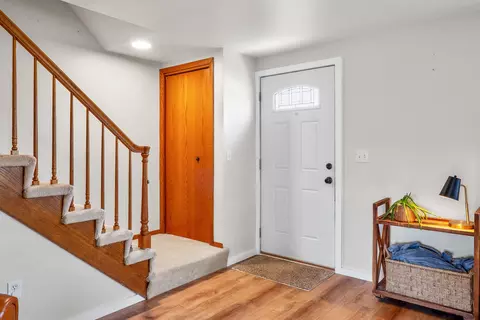 Entry Way - 3033 E Canary St, Appleton, WI 54915 photo 2 of 2