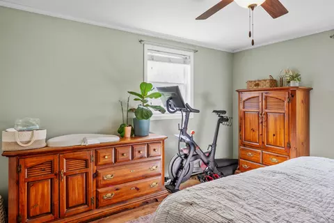 Bedroom - 3033 E Canary St, Appleton, WI 54915 photo 3 of 6