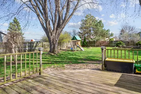 Exterior - 3033 E Canary St, Appleton, WI 54915 photo 7 of 12