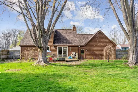 Exterior - 3033 E Canary St, Appleton, WI 54915 photo 11 of 12