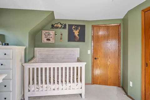 Bedroom - 3033 E Canary St, Appleton, WI 54915 photo 4 of 6
