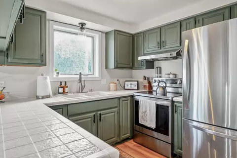 Kitchen - 3033 E Canary St, Appleton, WI 54915 photo 2 of 3