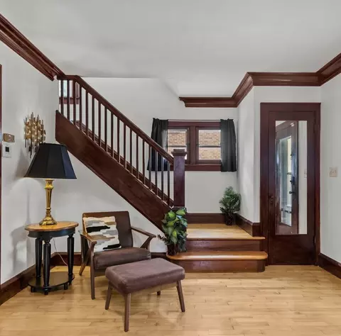 Entry Way - 1028 W Summer St, Appleton, WI 54914 photo 2 of 2