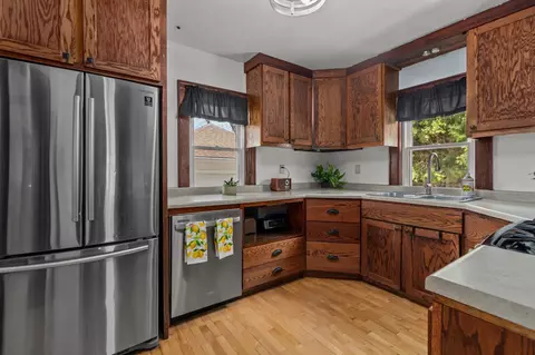 Kitchen - 1028 W Summer St, Appleton, WI 54914 photo 1 of 3