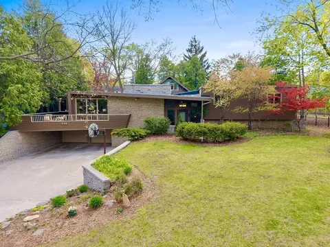718 Dall Ave, De Pere, WI 54115
