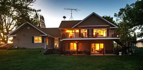w337 County Highway E, Neshkoro, WI 54960