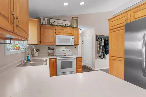 Kitchen - n9634 Chadbury Lane, Appleton, WI 54915 photo 1 of 2