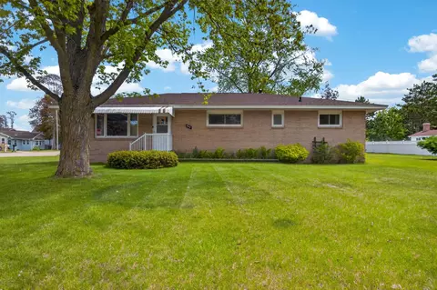 200 S Wood Ave, Peshtigo, WI 54157