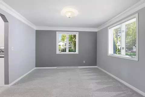 Living - 3501 N Morrison St, Appleton, WI 54911 photo 3 of 3
