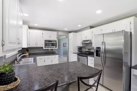 Kitchen - 3501 N Morrison St, Appleton, WI 54911 photo 3 of 5