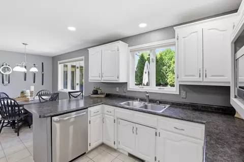 Kitchen - 3501 N Morrison St, Appleton, WI 54911 photo 4 of 5