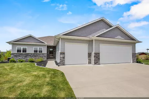 w5706 Mase Court, Appleton, WI 54915