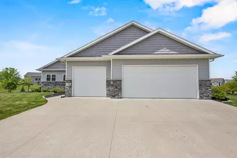 Exterior - w5706 Mase Court, Appleton, WI 54915 photo 3 of 7