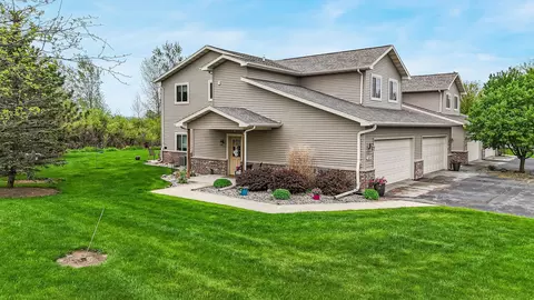 Exterior - 1072 W Willis Way, Appleton, WI 54913 photo 2 of 5