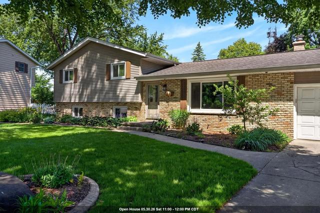 2214 Steward Ct, Sun Prairie, WI 53590