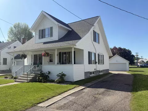 106 E State St, Bonduel, WI 54107