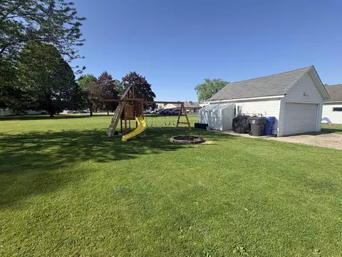 106 E State St, Bonduel, WI 54107 photo 4