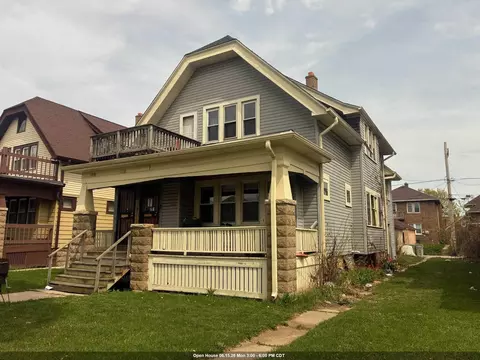 4208 N 25th St, Milwaukee, WI 53209