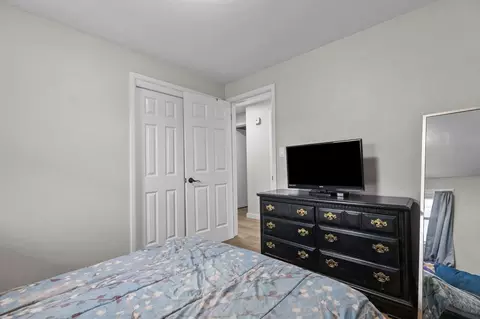 Bedroom - 2007 S Gladys Ave, Appleton, WI 54915 photo 6 of 6