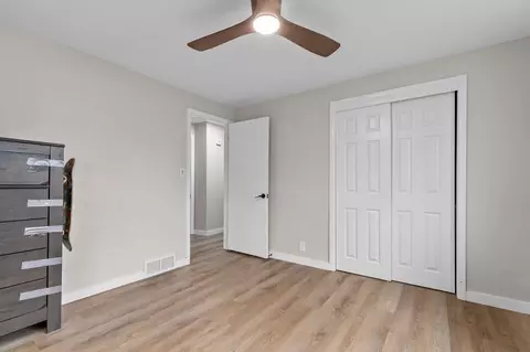 Bedroom - 2007 S Gladys Ave, Appleton, WI 54915 photo 4 of 6