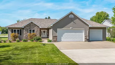 w6724 Charleen Lane, Greenville, WI 54942