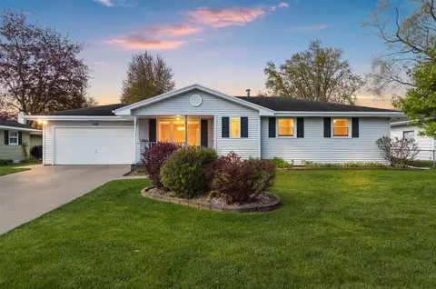 548 E St Joseph St, Green Bay, WI 54301