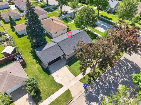 View/Area - 2206 N Mcdonald St, Appleton, WI 54911 photo 6 of 7